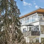 Parkside Apartament *