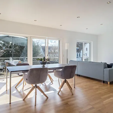 Apartament Parkside *
